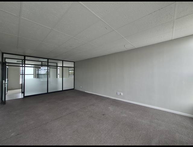 150M² OFFICE TO LET IN CRAIGHALL